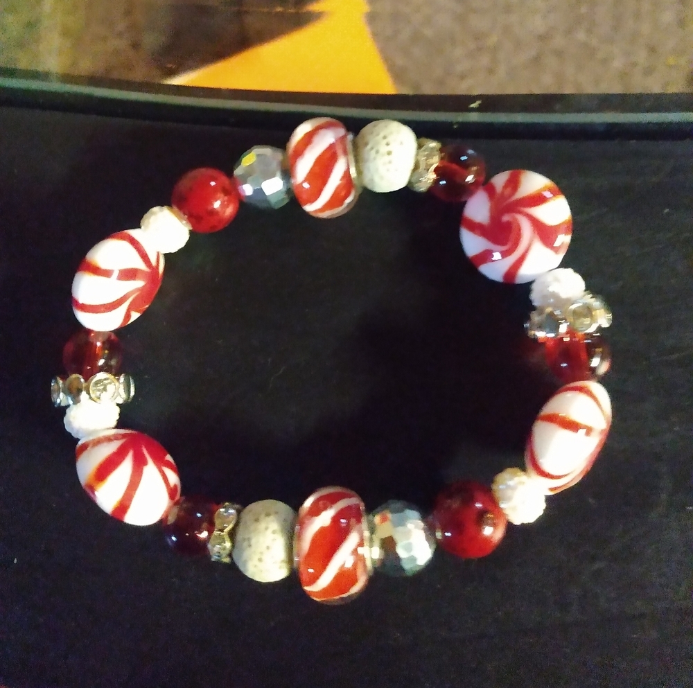 Charm bracelet